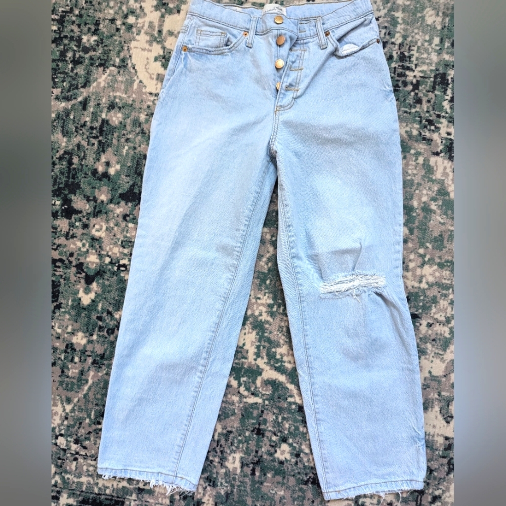 Universal Thread Vintage Straight Leg Jeans